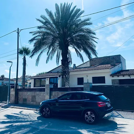 Casa de Férias La Mediterranea Village Tarragona